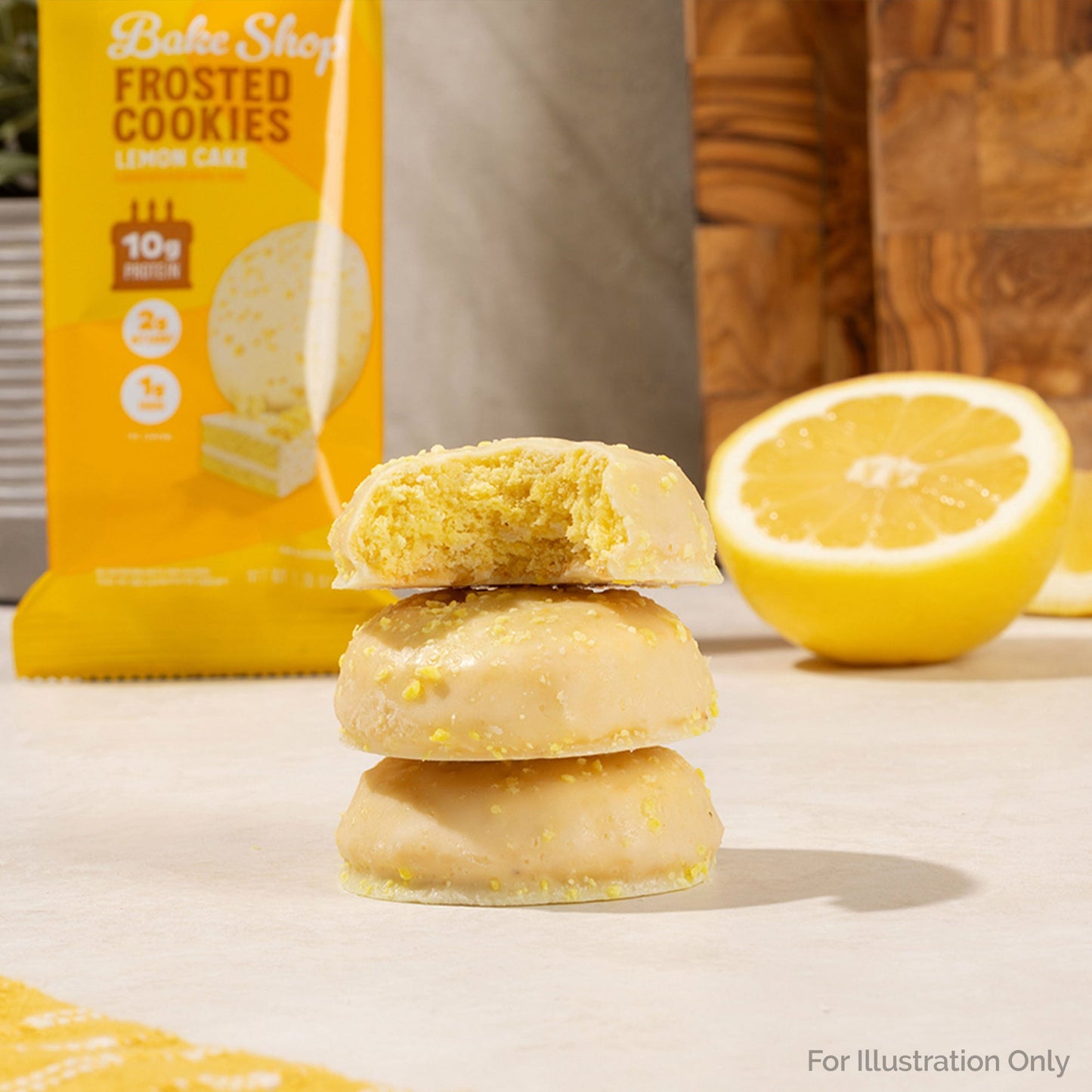 lemon-cake-frosted-cookies-twin-pack-u2 15359_QN_USA_ProductCarouselSet_BakeShop_FrostedCookies_LC_8_TwinPack_Tabletop2_VG_46632012-0cca-437f-adfa-bd301b722a49.jpg