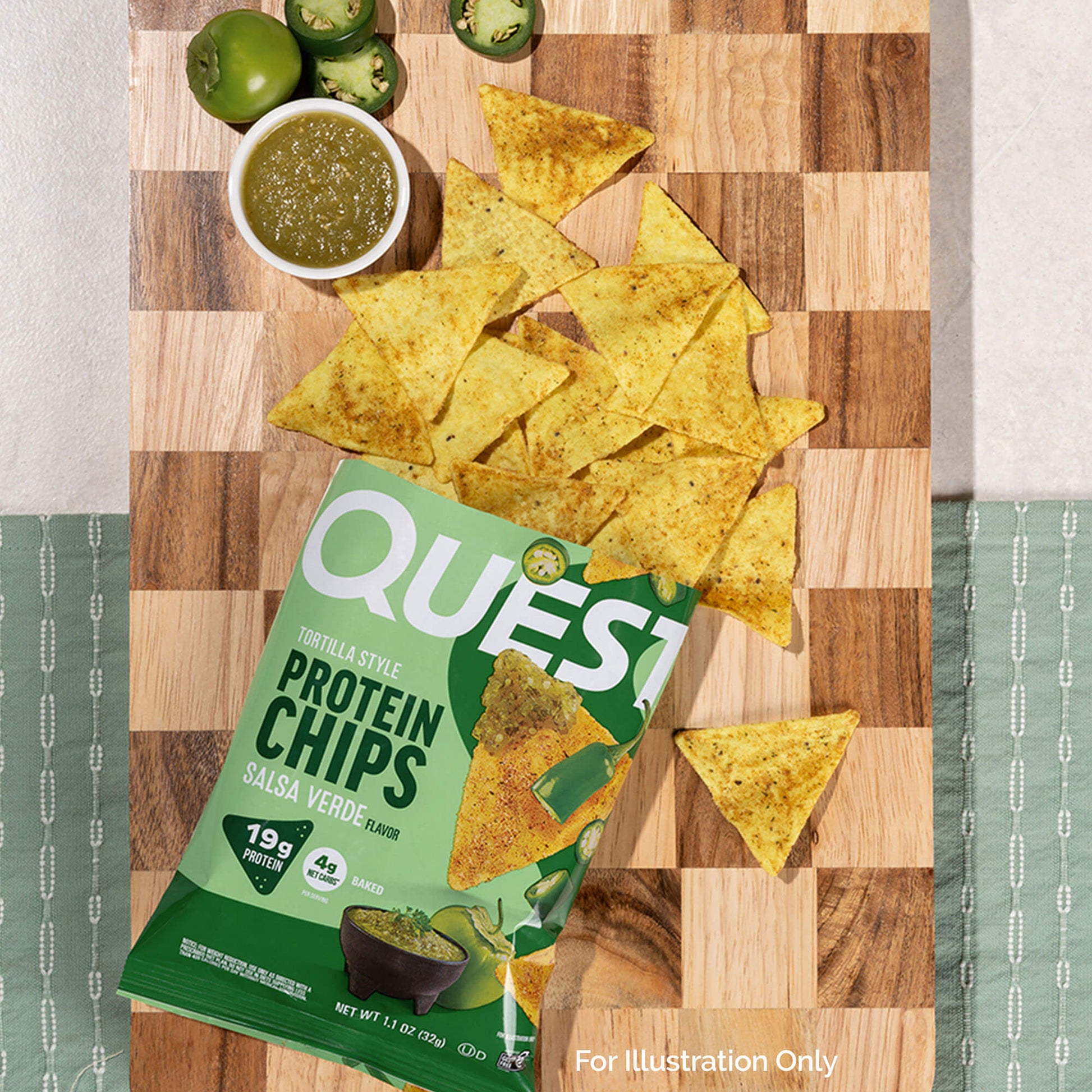 salsa-verde-tortilla-style-protein-chips-d7 qst-016419-salsa-verde-tortilla-style-protein-chips_6.jpg